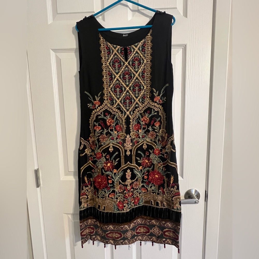 Jazmin Custom Black Pakistani/Indian Outfit Shalwar Kameez with Dupatta